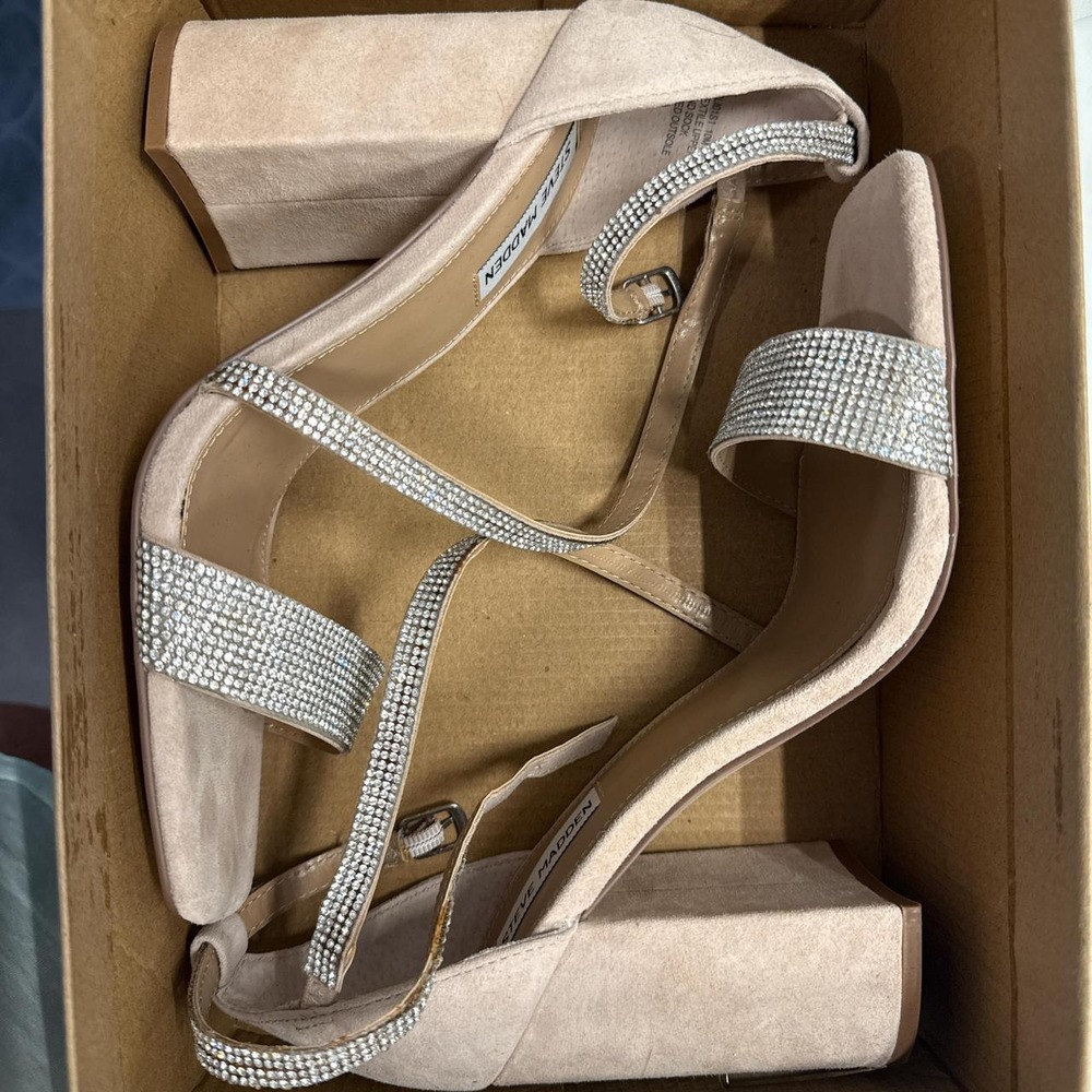 Steve Madden Blush color chunky heel size 10
